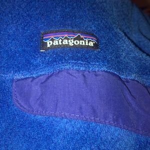 small patagonia pullover